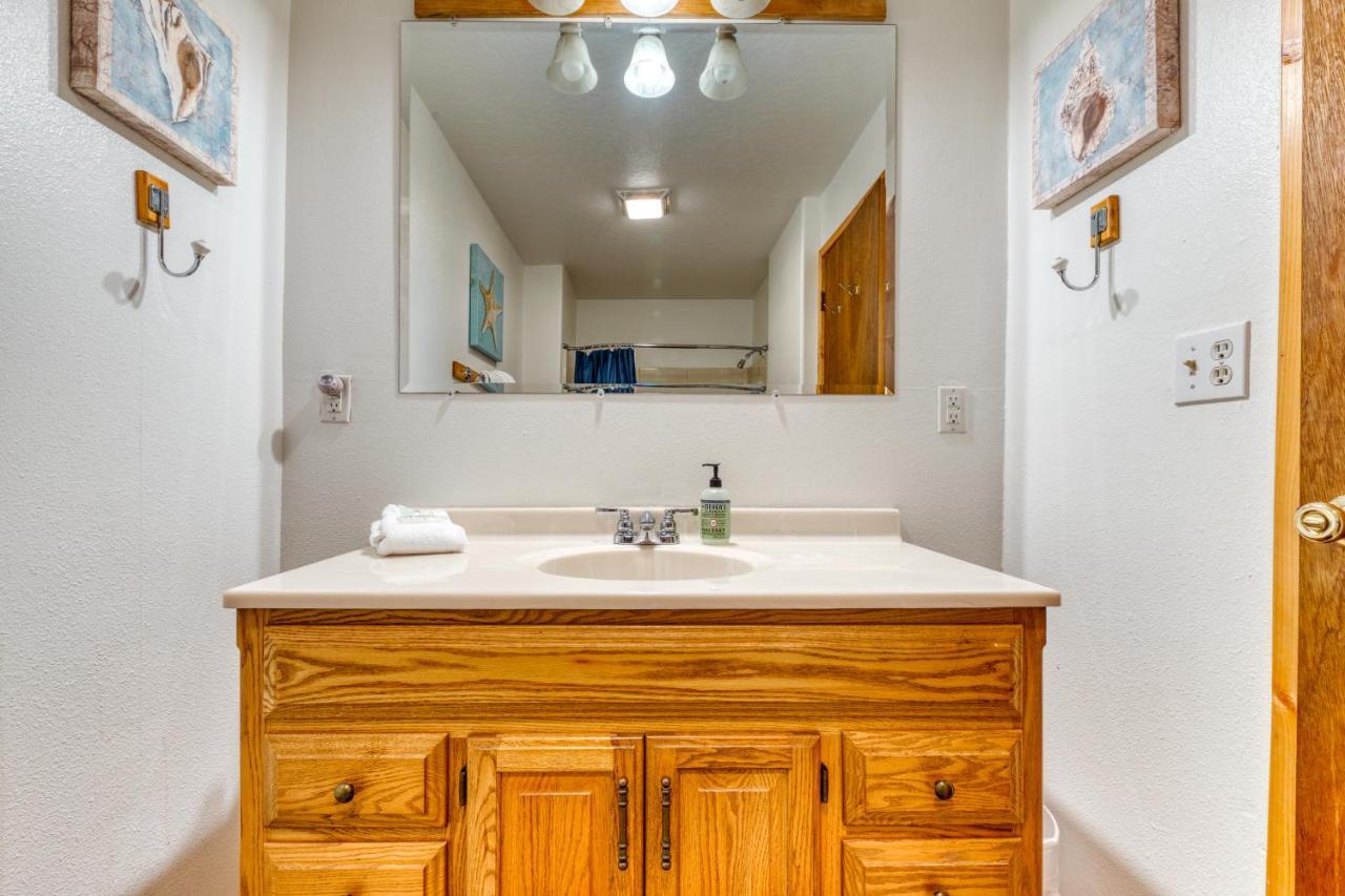 Hats House Coos Bay Εξωτερικό φωτογραφία