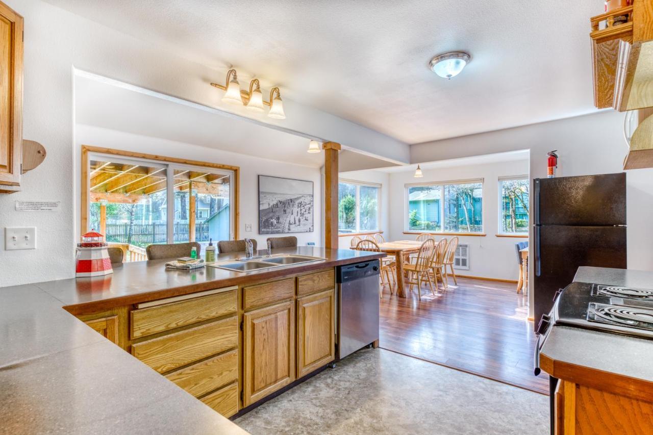Hats House Coos Bay Εξωτερικό φωτογραφία