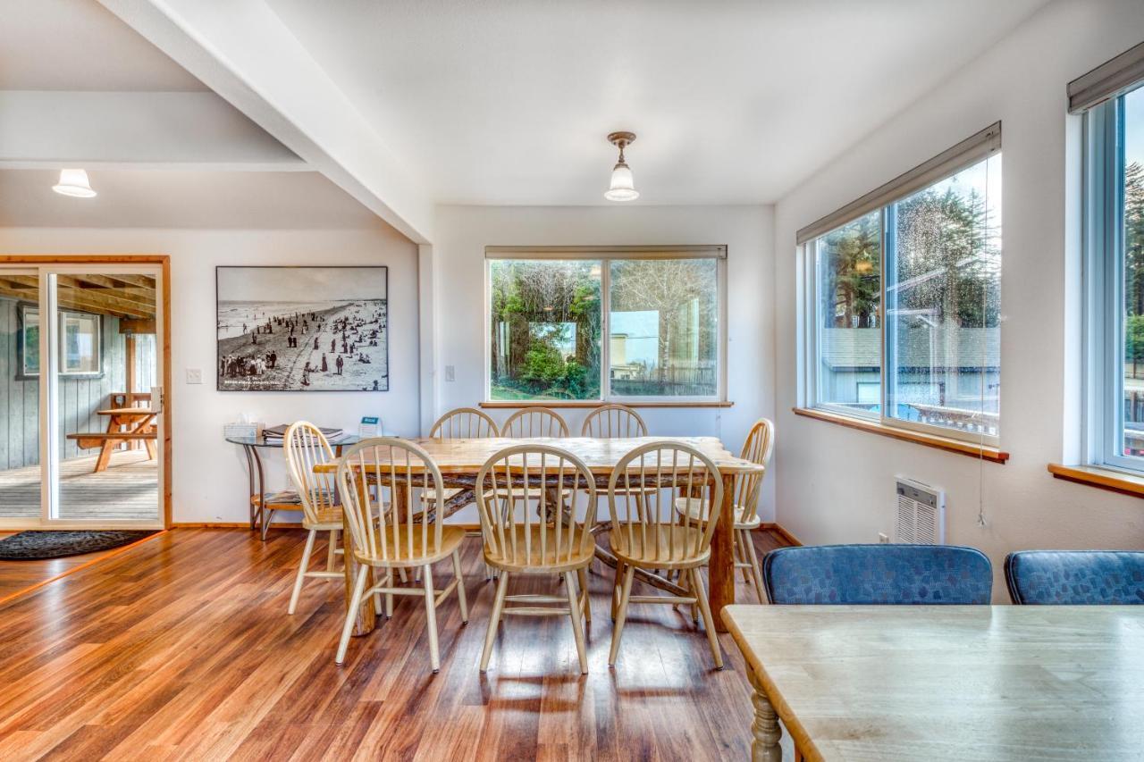 Hats House Coos Bay Εξωτερικό φωτογραφία